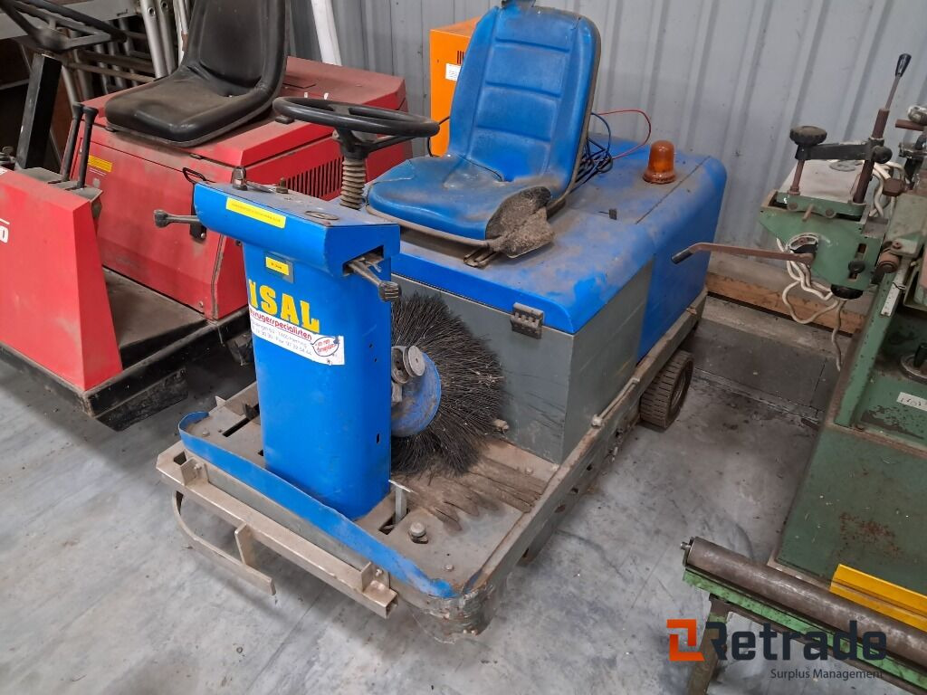 Fejemaskine ISAL 110 E - Građevinski strojevi: slika Fejemaskine ISAL 110 E - Građevinski strojevi Fejemaskine ISAL 110 E - Građevinski strojevi: slika Fejemaskine ISAL 110 E - Građevinski strojevi