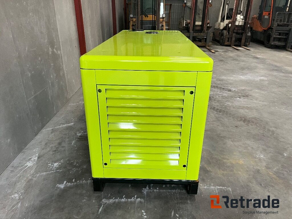 Generator Compal Power VG-R30 Generator - Građevinski strojevi: slika Generator Compal Power VG-R30 Generator - Građevinski strojevi Generator Compal Power VG-R30 Generator - Građevinski strojevi: slika Generator Compal Power VG-R30 Generator - Građevinski strojevi