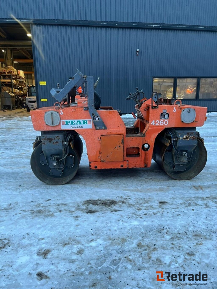 Hamm DV 3.22 - Građevinski strojevi: slika Hamm DV 3.22 - Građevinski strojevi Hamm DV 3.22 - Građevinski strojevi: slika Hamm DV 3.22 - Građevinski strojevi