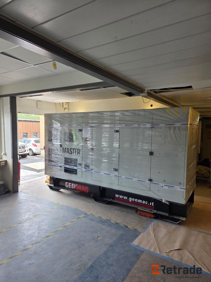 Master GENMAC dieselgenerator set 250 KVA, 400 Volt 50 Hz. - Građevinski strojevi: slika Master GENMAC dieselgenerator set 250 KVA, 400 Volt 50 Hz. - Građevinski strojevi Master GENMAC dieselgenerator set 250 KVA, 400 Volt 50 Hz. - Građevinski strojevi: slika Master GENMAC dieselgenerator set 250 KVA, 400 Volt 50 Hz. - Građevinski strojevi