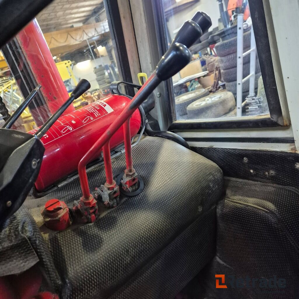 Industrijska oprema Gaffeltruck MANITOU MC 30: slika Industrijska oprema Gaffeltruck MANITOU MC 30