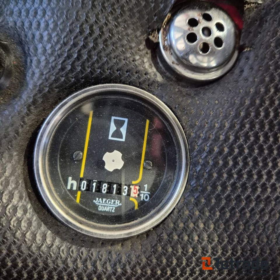 Industrijska oprema Gaffeltruck MANITOU MC 30: slika Industrijska oprema Gaffeltruck MANITOU MC 30