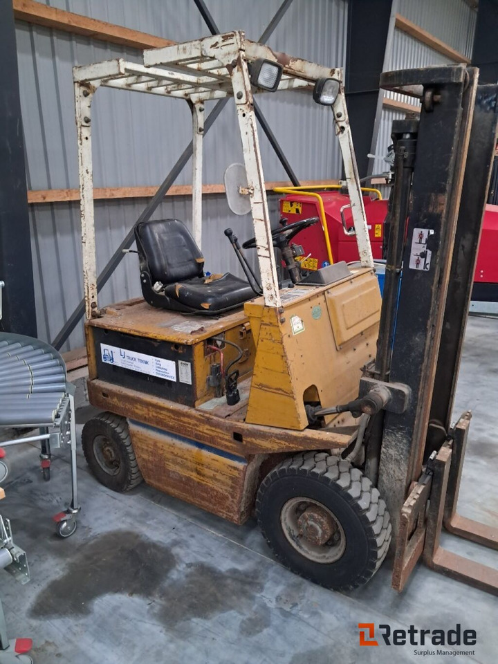 Gaffeltruck TCM FB 15 H4 - Industrijska oprema: slika Gaffeltruck TCM FB 15 H4 - Industrijska oprema Gaffeltruck TCM FB 15 H4 - Industrijska oprema: slika Gaffeltruck TCM FB 15 H4 - Industrijska oprema