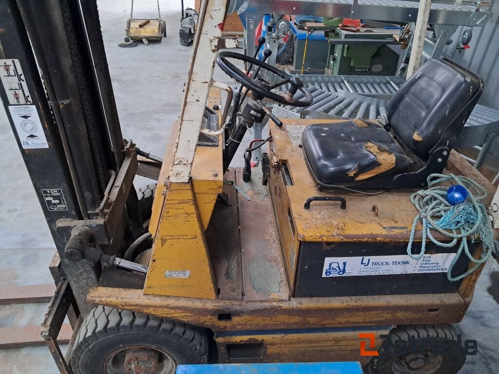 Gaffeltruck TCM FB 15 H4 - Industrijska oprema: slika Gaffeltruck TCM FB 15 H4 - Industrijska oprema Gaffeltruck TCM FB 15 H4 - Industrijska oprema: slika Gaffeltruck TCM FB 15 H4 - Industrijska oprema