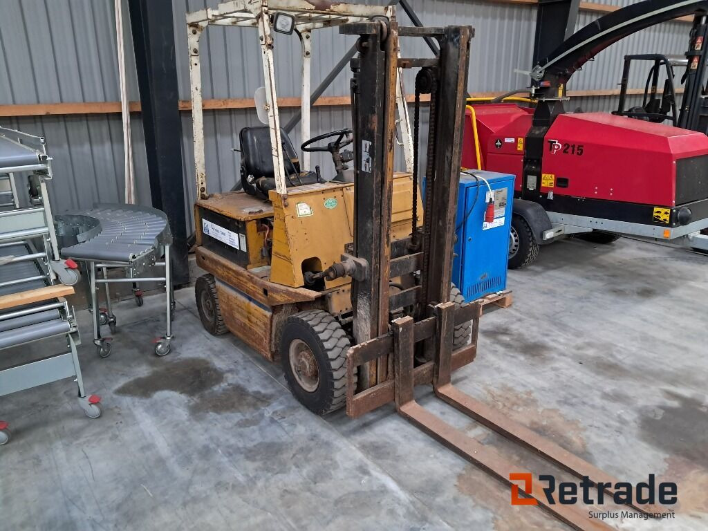 Gaffeltruck TCM FB 15 H4 - Industrijska oprema: slika Gaffeltruck TCM FB 15 H4 - Industrijska oprema Gaffeltruck TCM FB 15 H4 - Industrijska oprema: slika Gaffeltruck TCM FB 15 H4 - Industrijska oprema