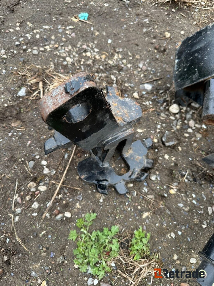 Jordbor 250 og 150 mm ubrugte - Svrdlo: slika Jordbor 250 og 150 mm ubrugte - Svrdlo Jordbor 250 og 150 mm ubrugte - Svrdlo: slika Jordbor 250 og 150 mm ubrugte - Svrdlo