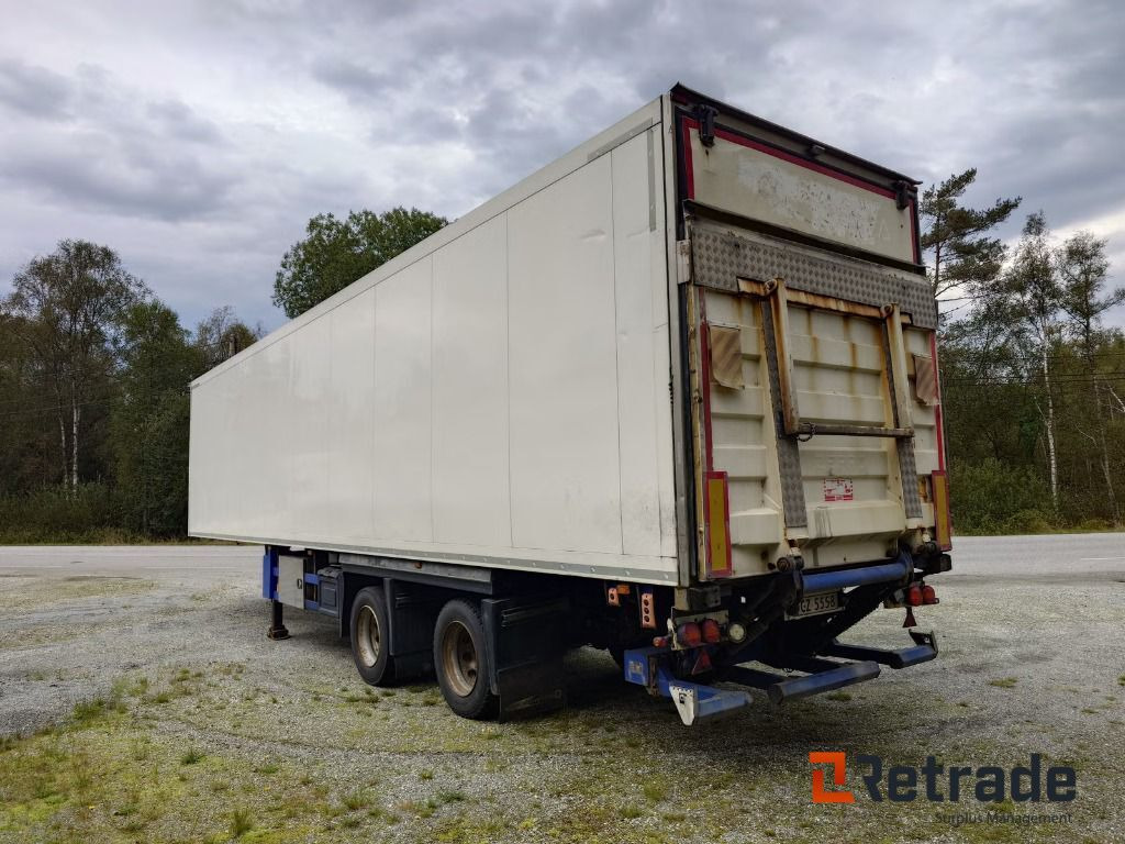 Kjøletralle / refrigerated transport Schmitz CARGOBULL SKO 20/LZG-13.4 FP 80/45 Nylig EU-godkjent - Poluprikolica hladnjača: slika Kjøletralle / refrigerated transport Schmitz CARGOBULL SKO 20/LZG-13.4 FP 80/45 Nylig EU-godkjent - Poluprikolica hladnjača Kjøletralle / refrigerated transport Schmitz CARGOBULL SKO 20/LZG-13.4 FP 80/45 Nylig EU-godkjent - Poluprikolica hladnjača: slika Kjøletralle / refrigerated transport Schmitz CARGOBULL SKO 20/LZG-13.4 FP 80/45 Nylig EU-godkjent - Poluprikolica hladnjača