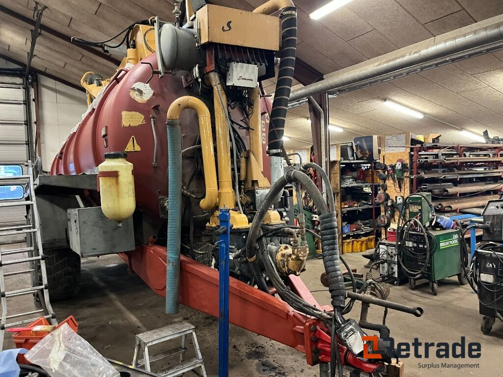 Landbrugsudstyr Samson 12000 L Slamsuger - Cisterna za gnojnicu: slika Landbrugsudstyr Samson 12000 L Slamsuger - Cisterna za gnojnicu Landbrugsudstyr Samson 12000 L Slamsuger - Cisterna za gnojnicu: slika Landbrugsudstyr Samson 12000 L Slamsuger - Cisterna za gnojnicu