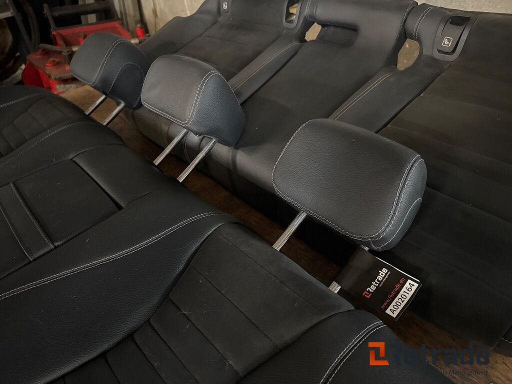 Mercedes Benz Dellæder - Automobil: slika Mercedes Benz Dellæder - Automobil Mercedes Benz Dellæder - Automobil: slika Mercedes Benz Dellæder - Automobil