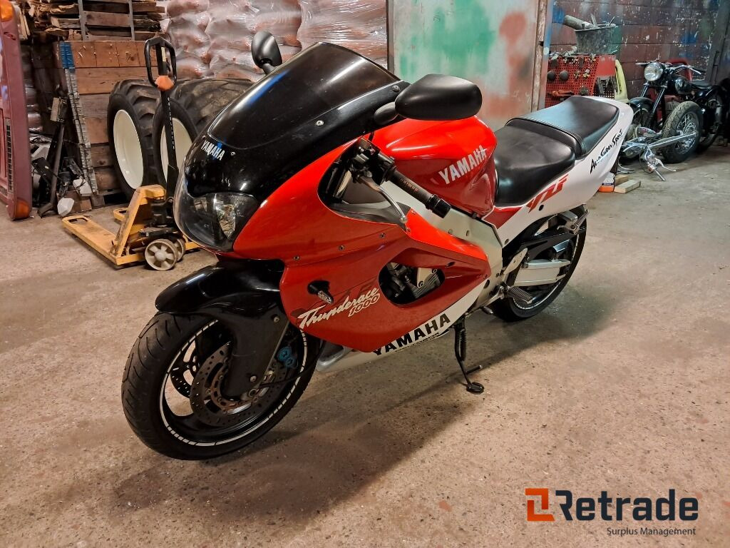 Motorcykel Yamaha Yzf Thunderrace 1000R - Motocikl: slika Motorcykel Yamaha Yzf Thunderrace 1000R - Motocikl Motorcykel Yamaha Yzf Thunderrace 1000R - Motocikl: slika Motorcykel Yamaha Yzf Thunderrace 1000R - Motocikl