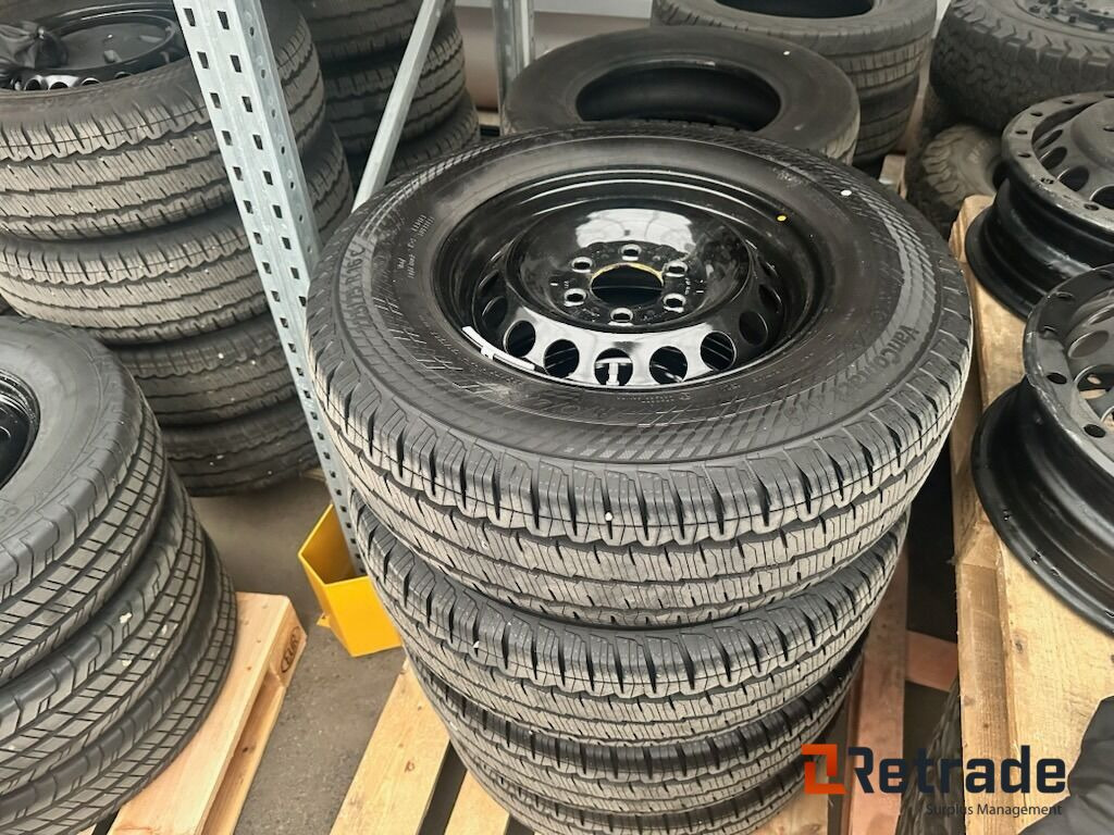 Nya hjul Mercedes Benz Sprinter - Automobil: slika Nya hjul Mercedes Benz Sprinter - Automobil Nya hjul Mercedes Benz Sprinter - Automobil: slika Nya hjul Mercedes Benz Sprinter - Automobil