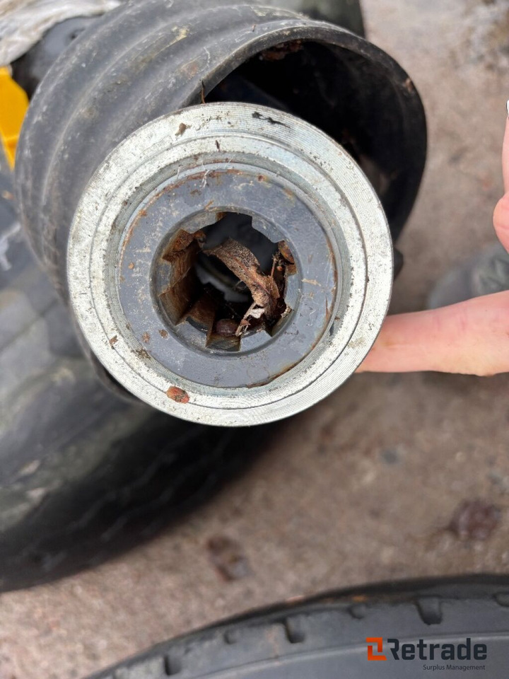 Kraftöverföringsaxel Benzi V07 H10 + 873 MM 1275 - Poljoprivredni strojevi: slika Kraftöverföringsaxel Benzi V07 H10 + 873 MM 1275 - Poljoprivredni strojevi Kraftöverföringsaxel Benzi V07 H10 + 873 MM 1275 - Poljoprivredni strojevi: slika Kraftöverföringsaxel Benzi V07 H10 + 873 MM 1275 - Poljoprivredni strojevi