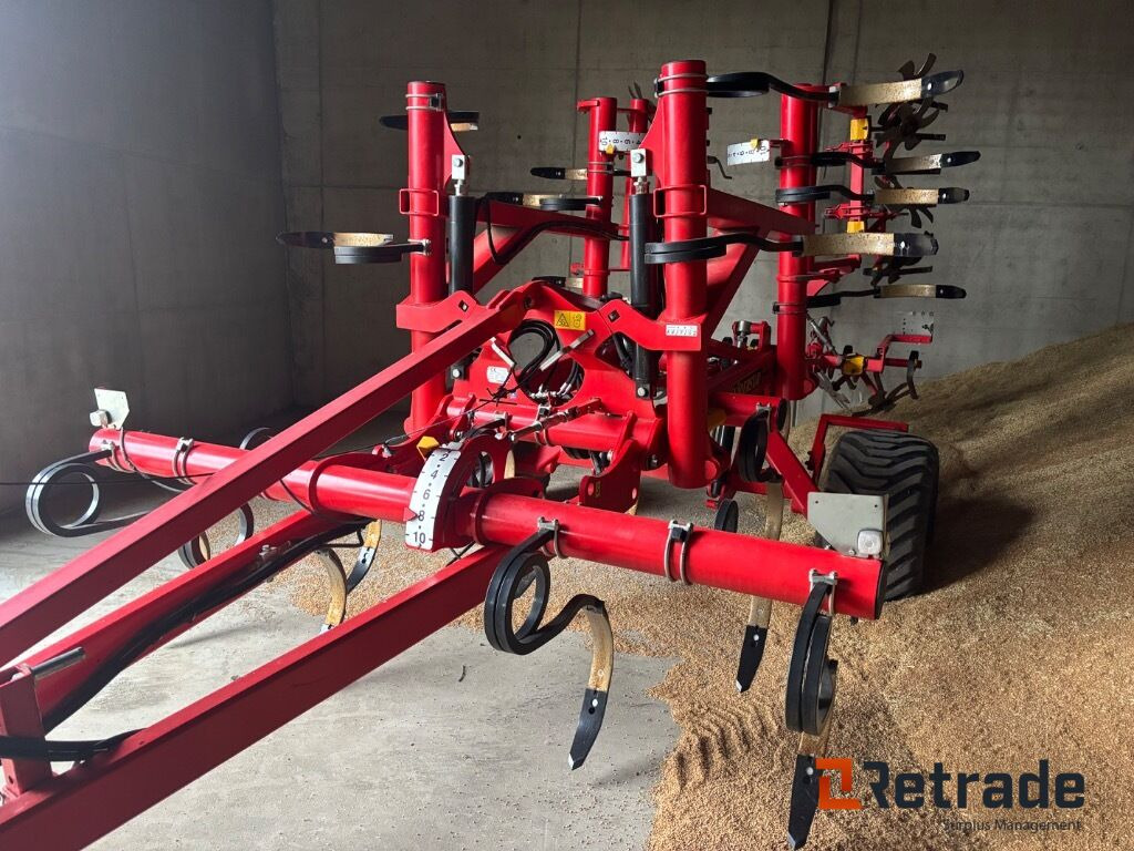 Kultivator Väderstad Swift SW440 - Poljoprivredni strojevi: slika Kultivator Väderstad Swift SW440 - Poljoprivredni strojevi Kultivator Väderstad Swift SW440 - Poljoprivredni strojevi: slika Kultivator Väderstad Swift SW440 - Poljoprivredni strojevi