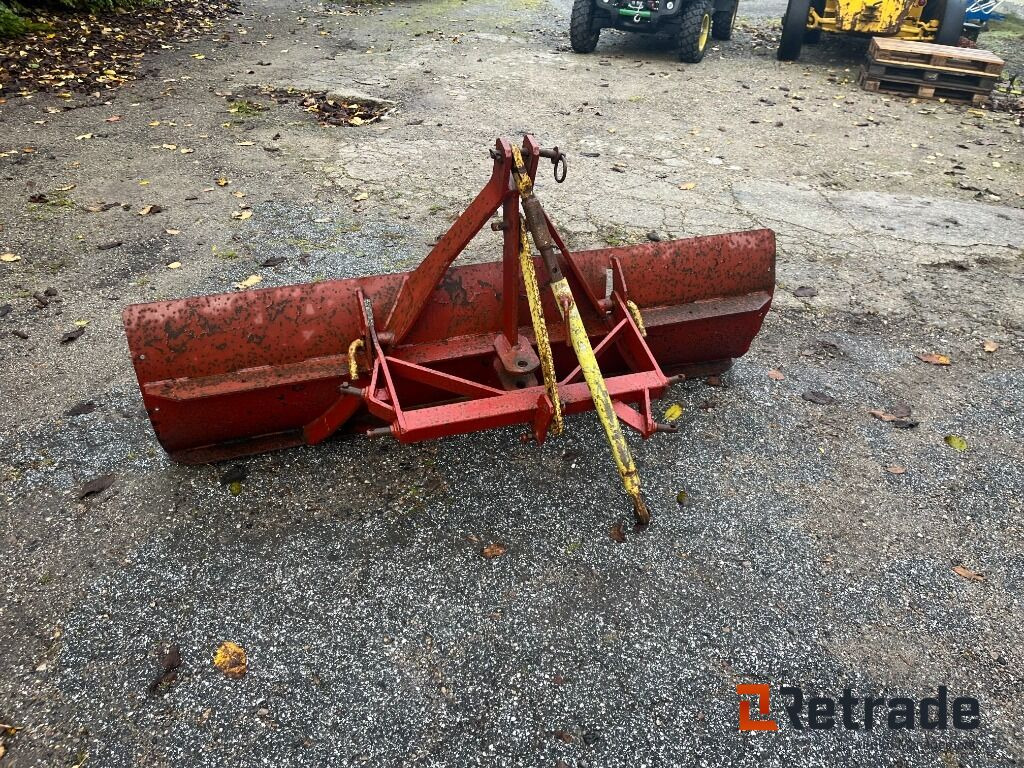 Landbrugsudstyr Skrabeblad 1500 - Poljoprivredni strojevi: slika Landbrugsudstyr Skrabeblad 1500 - Poljoprivredni strojevi Landbrugsudstyr Skrabeblad 1500 - Poljoprivredni strojevi: slika Landbrugsudstyr Skrabeblad 1500 - Poljoprivredni strojevi