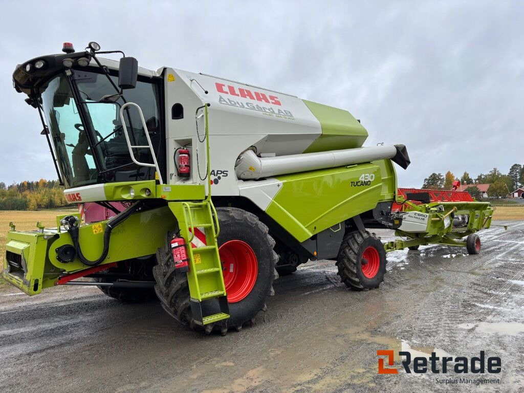 Skördetröska Claas Tucano 430 C 660 - Poljoprivredni strojevi: slika Skördetröska Claas Tucano 430 C 660 - Poljoprivredni strojevi Skördetröska Claas Tucano 430 C 660 - Poljoprivredni strojevi: slika Skördetröska Claas Tucano 430 C 660 - Poljoprivredni strojevi