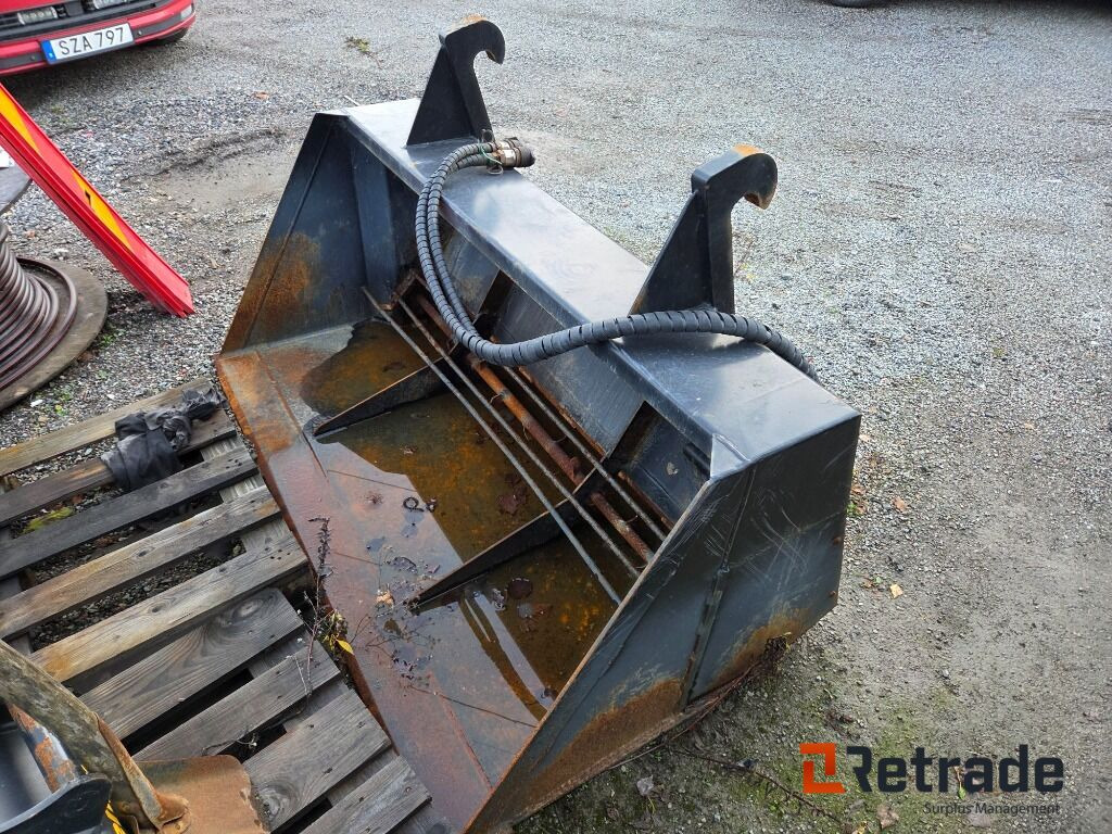 Sandspridarskopa Drivex SS1000 - Građevinska oprema: slika Sandspridarskopa Drivex SS1000 - Građevinska oprema Sandspridarskopa Drivex SS1000 - Građevinska oprema: slika Sandspridarskopa Drivex SS1000 - Građevinska oprema