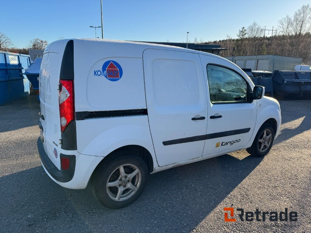 Skåpbil Renault Kangoo Express 1.5 dCi - Automobil: slika Skåpbil Renault Kangoo Express 1.5 dCi - Automobil Skåpbil Renault Kangoo Express 1.5 dCi - Automobil: slika Skåpbil Renault Kangoo Express 1.5 dCi - Automobil
