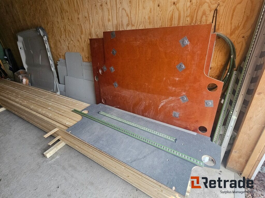 Skåpsinredning Peugeot Boxer - Automobil: slika Skåpsinredning Peugeot Boxer - Automobil Skåpsinredning Peugeot Boxer - Automobil: slika Skåpsinredning Peugeot Boxer - Automobil