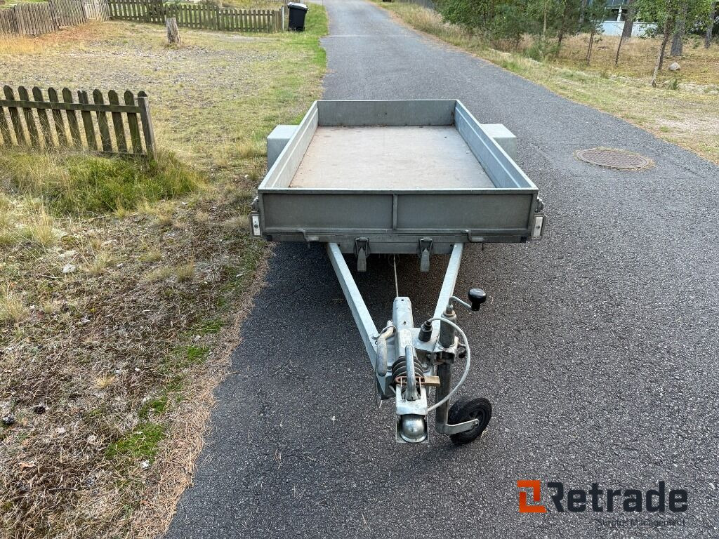 Släpvagn REKO Trailer - Prikolica plato/ Otvoreni sanduk: slika Släpvagn REKO Trailer - Prikolica plato/ Otvoreni sanduk Släpvagn REKO Trailer - Prikolica plato/ Otvoreni sanduk: slika Släpvagn REKO Trailer - Prikolica plato/ Otvoreni sanduk