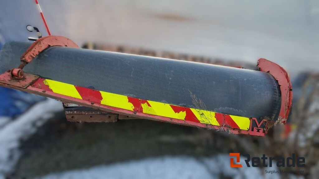 Snøryddingsutstyr Sand og saltspreder - Građevinska oprema: slika Snøryddingsutstyr Sand og saltspreder - Građevinska oprema Snøryddingsutstyr Sand og saltspreder - Građevinska oprema: slika Snøryddingsutstyr Sand og saltspreder - Građevinska oprema