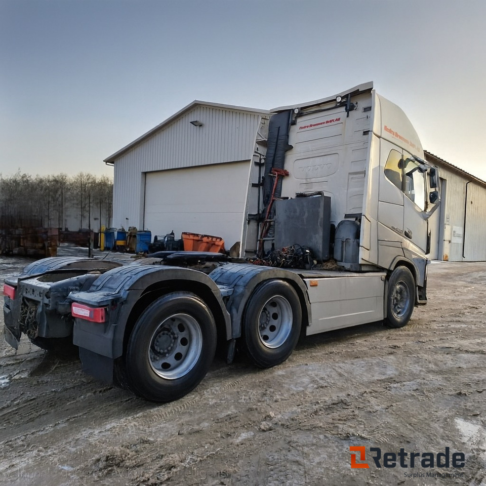 Volvo FH16 GlobeGlobetrotter trekkvogn – 2016-modell - Tegljač: slika Volvo FH16 GlobeGlobetrotter trekkvogn – 2016-modell - Tegljač Volvo FH16 GlobeGlobetrotter trekkvogn – 2016-modell - Tegljač: slika Volvo FH16 GlobeGlobetrotter trekkvogn – 2016-modell - Tegljač