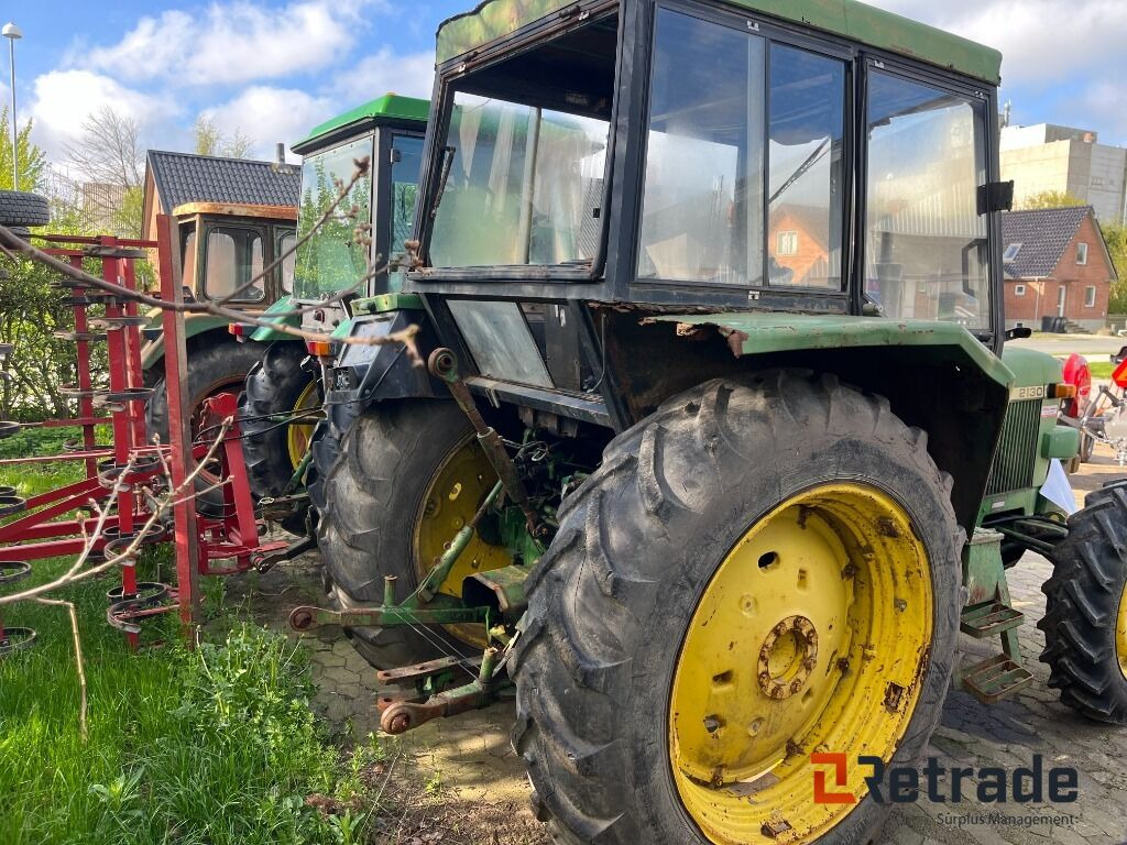 Tractor John Deere 2130 D 4 X 4 Traktor 2130 4 X 4 - Traktor: slika Tractor John Deere 2130 D 4 X 4 Traktor 2130 4 X 4 - Traktor Tractor John Deere 2130 D 4 X 4 Traktor 2130 4 X 4 - Traktor: slika Tractor John Deere 2130 D 4 X 4 Traktor 2130 4 X 4 - Traktor