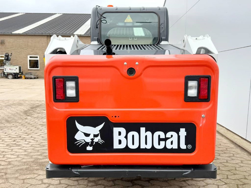 Bobcat S510 - New / Unused / Closed Cabine / AC - Mini utovarivač: slika Bobcat S510 - New / Unused / Closed Cabine / AC - Mini utovarivač Bobcat S510 - New / Unused / Closed Cabine / AC - Mini utovarivač: slika Bobcat S510 - New / Unused / Closed Cabine / AC - Mini utovarivač