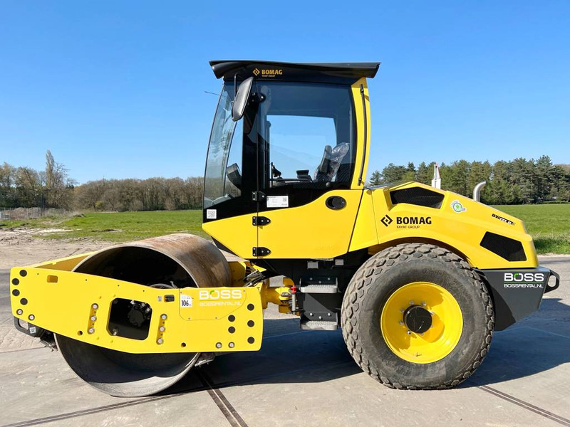 Bomag BW177D-5 - New / Unused / Airco - CE + EPA - Valjak: slika Bomag BW177D-5 - New / Unused / Airco - CE + EPA - Valjak Bomag BW177D-5 - New / Unused / Airco - CE + EPA - Valjak: slika Bomag BW177D-5 - New / Unused / Airco - CE + EPA - Valjak