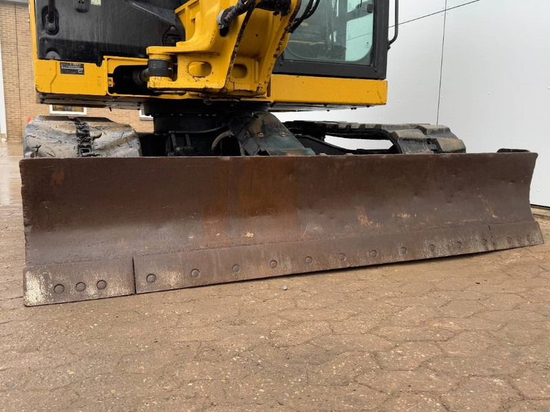 Mini bager Cat 308CR 07A - Joystick Ride / Tilting Bucket: slika Mini bager Cat 308CR 07A - Joystick Ride / Tilting Bucket Mini bager Cat 308CR 07A - Joystick Ride / Tilting Bucket: slika Mini bager Cat 308CR 07A - Joystick Ride / Tilting Bucket