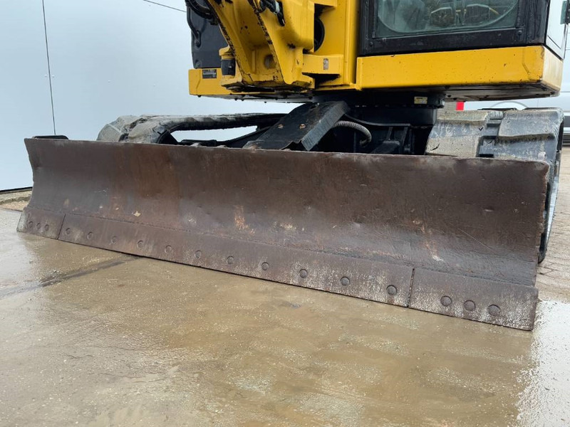 Mini bager Cat 308CR 07A - Joystick Ride / Tilting Bucket: slika Mini bager Cat 308CR 07A - Joystick Ride / Tilting Bucket Mini bager Cat 308CR 07A - Joystick Ride / Tilting Bucket: slika Mini bager Cat 308CR 07A - Joystick Ride / Tilting Bucket