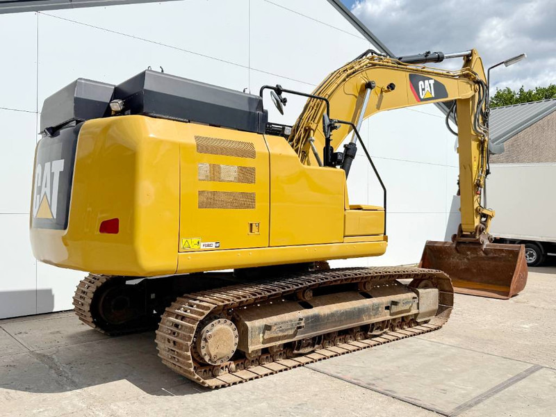 Cat 323FL Z-Line Full Electric - 300kWh Capacity - Bager gusjeničar: slika Cat 323FL Z-Line Full Electric - 300kWh Capacity - Bager gusjeničar Cat 323FL Z-Line Full Electric - 300kWh Capacity - Bager gusjeničar: slika Cat 323FL Z-Line Full Electric - 300kWh Capacity - Bager gusjeničar
