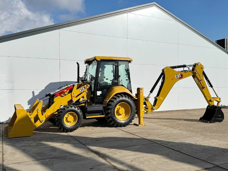 Cat 424 4WD - Hammer Lines / Airco / Side Shift - Rovokopač-utovarivač: slika Cat 424 4WD - Hammer Lines / Airco / Side Shift - Rovokopač-utovarivač Cat 424 4WD - Hammer Lines / Airco / Side Shift - Rovokopač-utovarivač: slika Cat 424 4WD - Hammer Lines / Airco / Side Shift - Rovokopač-utovarivač