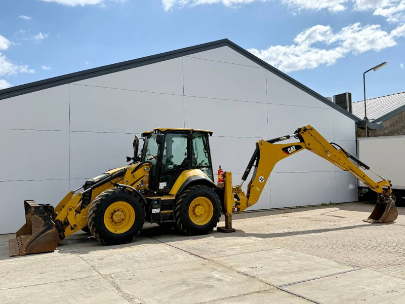 Cat 444F2 - 4x4x4 / Telescopic / Hammer Lines / AC - Rovokopač-utovarivač: slika Cat 444F2 - 4x4x4 / Telescopic / Hammer Lines / AC - Rovokopač-utovarivač Cat 444F2 - 4x4x4 / Telescopic / Hammer Lines / AC - Rovokopač-utovarivač: slika Cat 444F2 - 4x4x4 / Telescopic / Hammer Lines / AC - Rovokopač-utovarivač