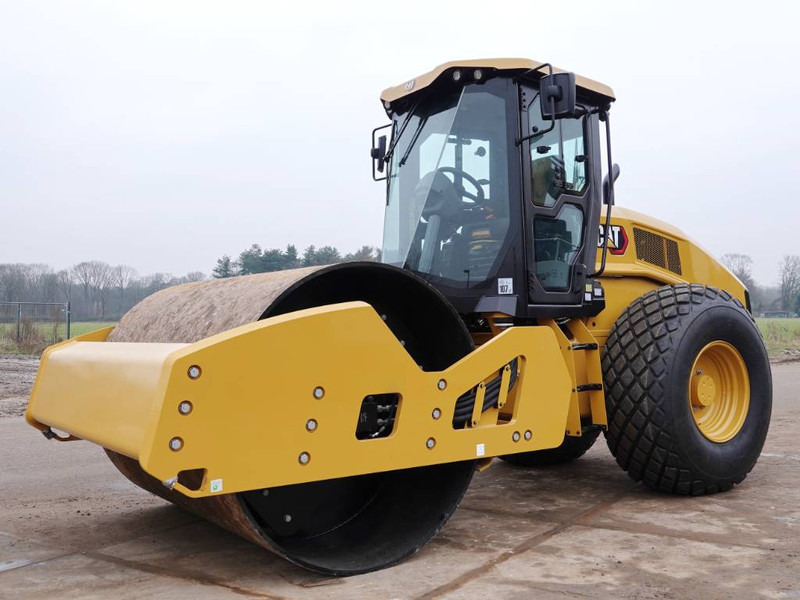 Cat CS12 GC /CS64B /CS66B - NEW / CE Certified - Valjak: slika Cat CS12 GC /CS64B /CS66B - NEW / CE Certified - Valjak Cat CS12 GC /CS64B /CS66B - NEW / CE Certified - Valjak: slika Cat CS12 GC /CS64B /CS66B - NEW / CE Certified - Valjak