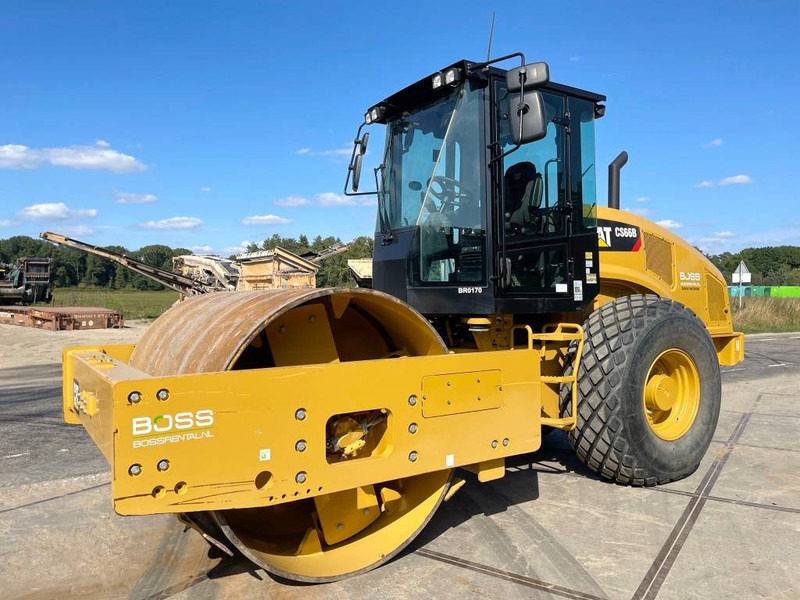 Cat CS66B - Low Hours / CE Certified / Airco - Valjak: slika Cat CS66B - Low Hours / CE Certified / Airco - Valjak Cat CS66B - Low Hours / CE Certified / Airco - Valjak: slika Cat CS66B - Low Hours / CE Certified / Airco - Valjak
