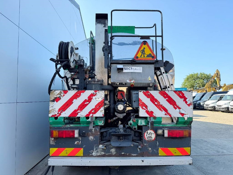 Iveco Trakker 450 EEV - Secmair Serviroute Bitumin - Šprica za emulziju: slika Iveco Trakker 450 EEV - Secmair Serviroute Bitumin - Šprica za emulziju Iveco Trakker 450 EEV - Secmair Serviroute Bitumin - Šprica za emulziju: slika Iveco Trakker 450 EEV - Secmair Serviroute Bitumin - Šprica za emulziju