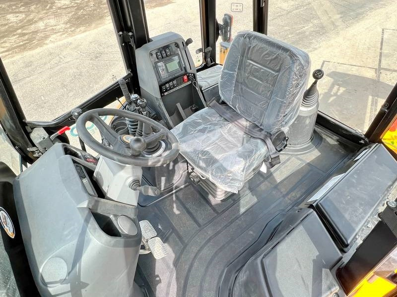 JCB 3DX / 3CX Plus 4WD - 4/1 Bucket / Hammer Lines - Rovokopač-utovarivač: slika JCB 3DX / 3CX Plus 4WD - 4/1 Bucket / Hammer Lines - Rovokopač-utovarivač JCB 3DX / 3CX Plus 4WD - 4/1 Bucket / Hammer Lines - Rovokopač-utovarivač: slika JCB 3DX / 3CX Plus 4WD - 4/1 Bucket / Hammer Lines - Rovokopač-utovarivač