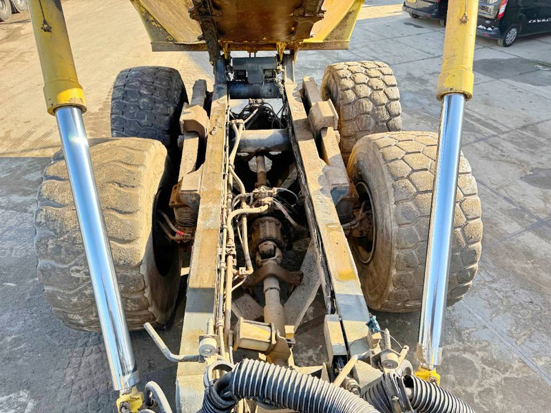 Zglobni istovarivač Komatsu HM400-2 - Dutch Machine / CE + EPA: slika Zglobni istovarivač Komatsu HM400-2 - Dutch Machine / CE + EPA