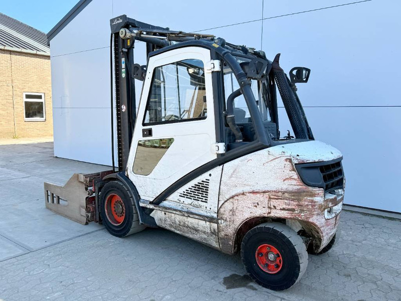 Linde H35D - German Machine Side Shift Fork Positioners - Diesel viličar: slika Linde H35D - German Machine Side Shift Fork Positioners - Diesel viličar Linde H35D - German Machine Side Shift Fork Positioners - Diesel viličar: slika Linde H35D - German Machine Side Shift Fork Positioners - Diesel viličar