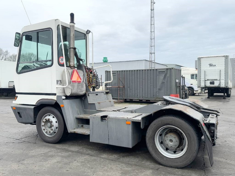 Terberg YT222 - Dutch truck / Automatic / 55t Payload - Terminalni traktor: slika Terberg YT222 - Dutch truck / Automatic / 55t Payload - Terminalni traktor Terberg YT222 - Dutch truck / Automatic / 55t Payload - Terminalni traktor: slika Terberg YT222 - Dutch truck / Automatic / 55t Payload - Terminalni traktor