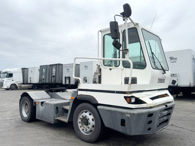 Terberg YT222 - Dutch truck / Automatic / 55t Payload - Terminalni traktor: slika Terberg YT222 - Dutch truck / Automatic / 55t Payload - Terminalni traktor Terberg YT222 - Dutch truck / Automatic / 55t Payload - Terminalni traktor: slika Terberg YT222 - Dutch truck / Automatic / 55t Payload - Terminalni traktor