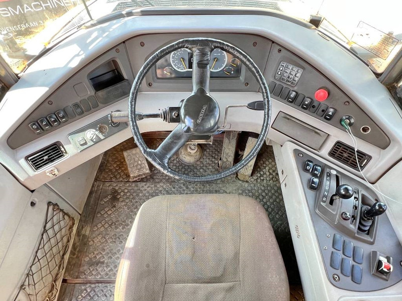 Zglobni istovarivač Volvo A40F - Good Overall Condition: slika Zglobni istovarivač Volvo A40F - Good Overall Condition Zglobni istovarivač Volvo A40F - Good Overall Condition: slika Zglobni istovarivač Volvo A40F - Good Overall Condition