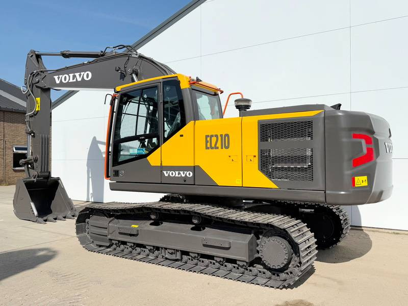Volvo EC220D - NEW / UNUSED / 2025 Model - Bager gusjeničar: slika Volvo EC220D - NEW / UNUSED / 2025 Model - Bager gusjeničar Volvo EC220D - NEW / UNUSED / 2025 Model - Bager gusjeničar: slika Volvo EC220D - NEW / UNUSED / 2025 Model - Bager gusjeničar