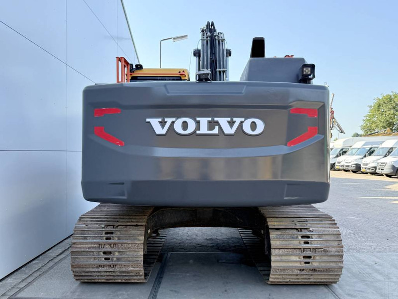 Volvo EC220EN - German Machine / Tilting Bucket - Bager gusjeničar: slika Volvo EC220EN - German Machine / Tilting Bucket - Bager gusjeničar Volvo EC220EN - German Machine / Tilting Bucket - Bager gusjeničar: slika Volvo EC220EN - German Machine / Tilting Bucket - Bager gusjeničar