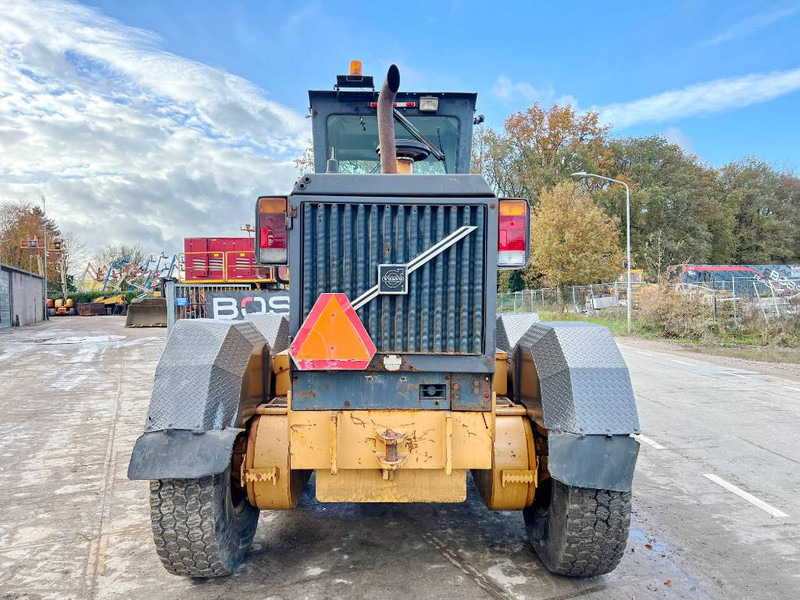 Volvo G740B - Good Working Condition / Multiple Units - Grejder: slika Volvo G740B - Good Working Condition / Multiple Units - Grejder Volvo G740B - Good Working Condition / Multiple Units - Grejder: slika Volvo G740B - Good Working Condition / Multiple Units - Grejder