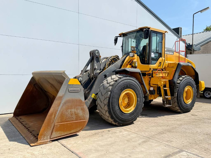 Volvo L150H - German Machine / Auto Greasing / Camera - Utovarivač na kotačima: slika Volvo L150H - German Machine / Auto Greasing / Camera - Utovarivač na kotačima Volvo L150H - German Machine / Auto Greasing / Camera - Utovarivač na kotačima: slika Volvo L150H - German Machine / Auto Greasing / Camera - Utovarivač na kotačima