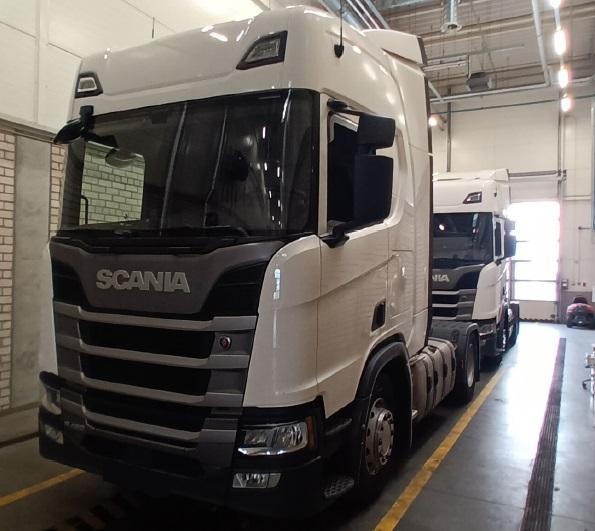Scania R 450 - Tegljač: slika Scania R 450 - Tegljač Scania R 450 - Tegljač: slika Scania R 450 - Tegljač