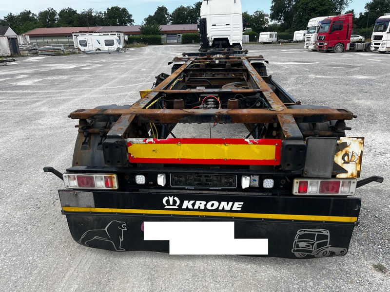 Krone AZ DB07CLNF 18F - Transporter kontejnera/ Prikolica s izmjenjivim sanducima: slika Krone AZ DB07CLNF 18F - Transporter kontejnera/ Prikolica s izmjenjivim sanducima Krone AZ DB07CLNF 18F - Transporter kontejnera/ Prikolica s izmjenjivim sanducima: slika Krone AZ DB07CLNF 18F - Transporter kontejnera/ Prikolica s izmjenjivim sanducima