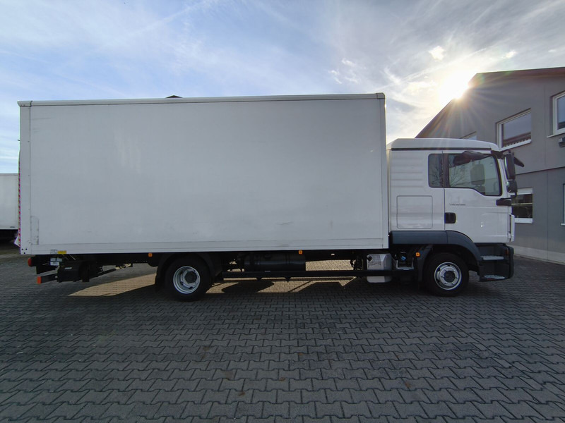 MAN TGL 8.190 Koffer gFH AHK LBW Euro 6 4x2 (11) TÜV NEU - Kamion sandučar: slika MAN TGL 8.190 Koffer gFH AHK LBW Euro 6 4x2 (11) TÜV NEU - Kamion sandučar MAN TGL 8.190 Koffer gFH AHK LBW Euro 6 4x2 (11) TÜV NEU - Kamion sandučar: slika MAN TGL 8.190 Koffer gFH AHK LBW Euro 6 4x2 (11) TÜV NEU - Kamion sandučar