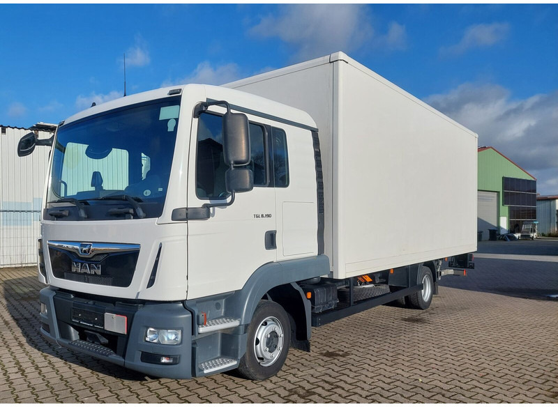 MAN TGL 8.190 L gFH Koffer LBW AHK (25) TÜV NEU - Kamion sandučar: slika MAN TGL 8.190 L gFH Koffer LBW AHK (25) TÜV NEU - Kamion sandučar MAN TGL 8.190 L gFH Koffer LBW AHK (25) TÜV NEU - Kamion sandučar: slika MAN TGL 8.190 L gFH Koffer LBW AHK (25) TÜV NEU - Kamion sandučar